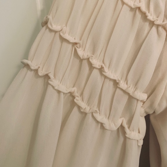 NWOT Cream sheer blouse with floral lace - Picture 4 of 4